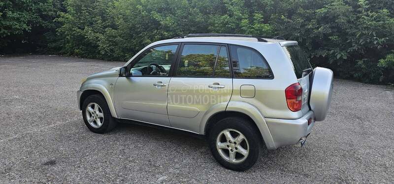 Toyota RAV 4 2.0 D-4D 4x4