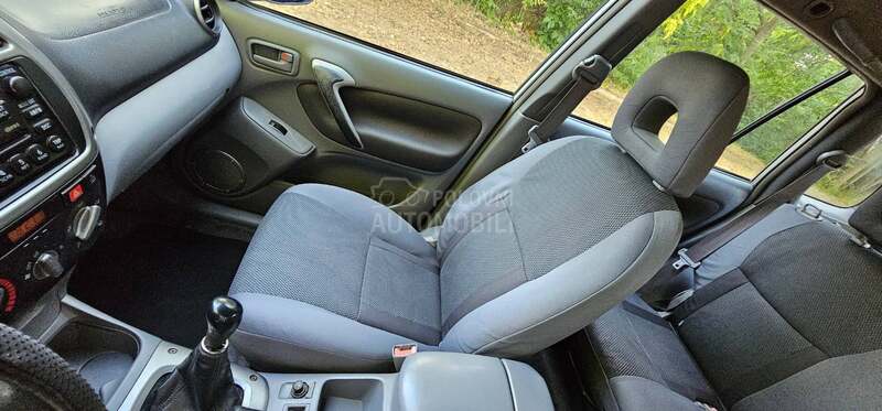Toyota RAV 4 2.0 D-4D 4x4