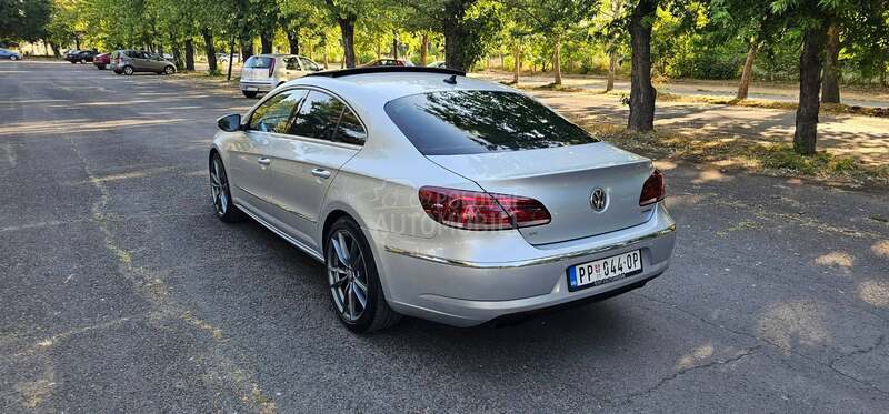 Volkswagen Passat CC 2.0 TDI DSG HIGHLINE