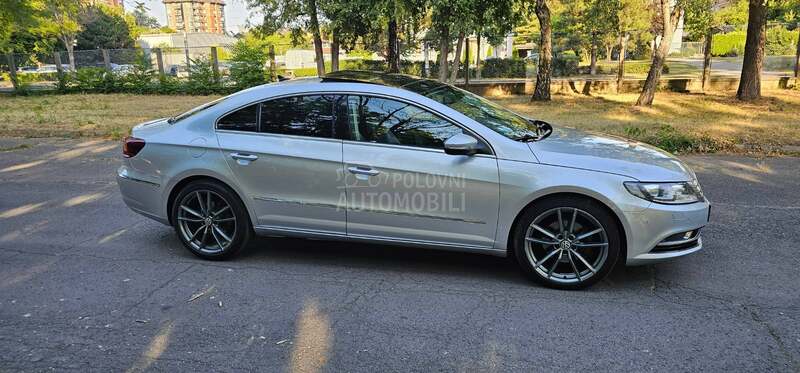 Volkswagen Passat CC 2.0 TDI DSG HIGHLINE