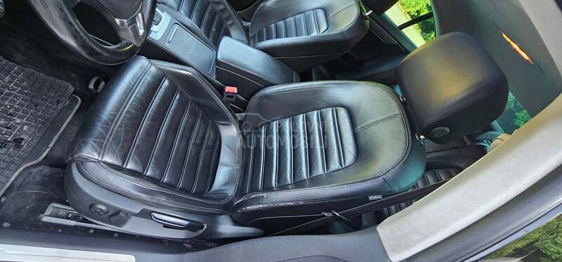 Volkswagen Passat CC 2.0 TDI DSG HIGHLINE
