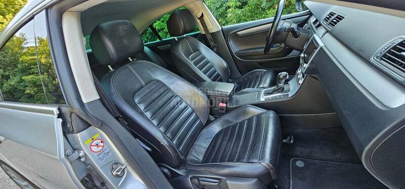 Volkswagen Passat CC 2.0 TDI DSG HIGHLINE
