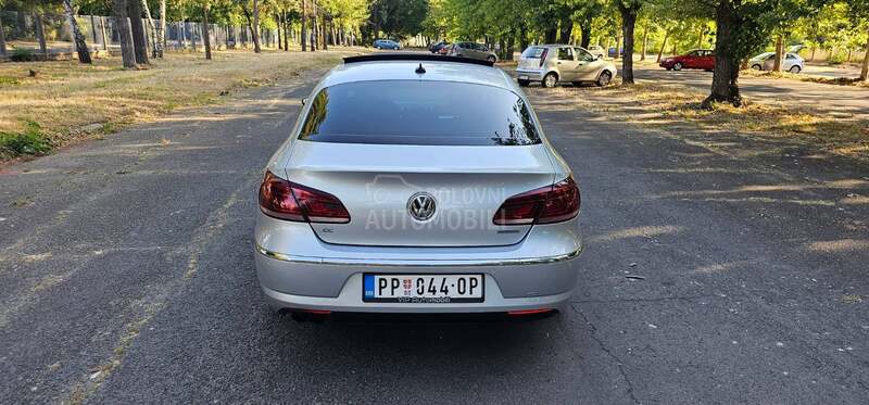 Volkswagen Passat CC 2.0 TDI DSG HIGHLINE