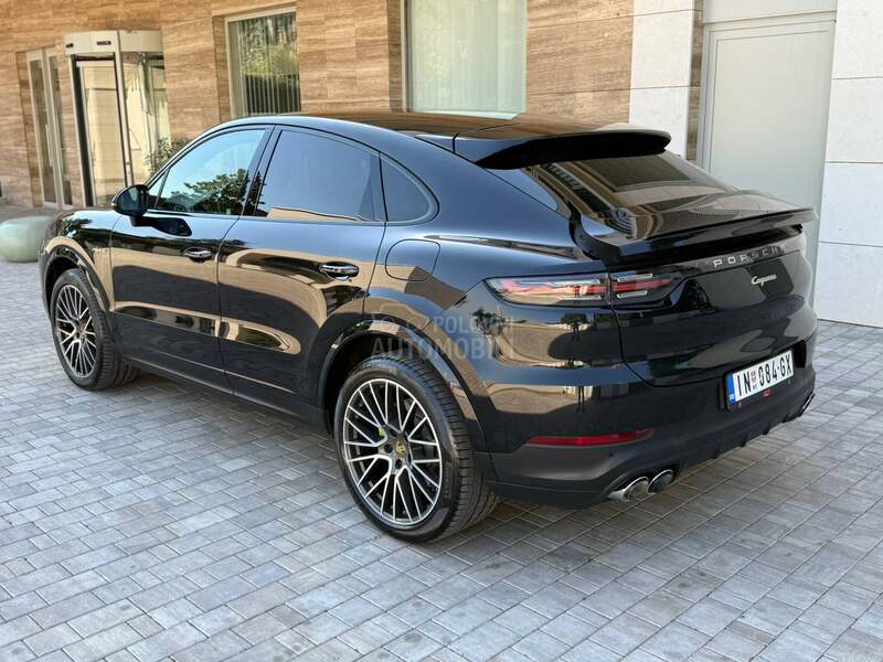 Porsche Cayenne coupe/hybrid/bose