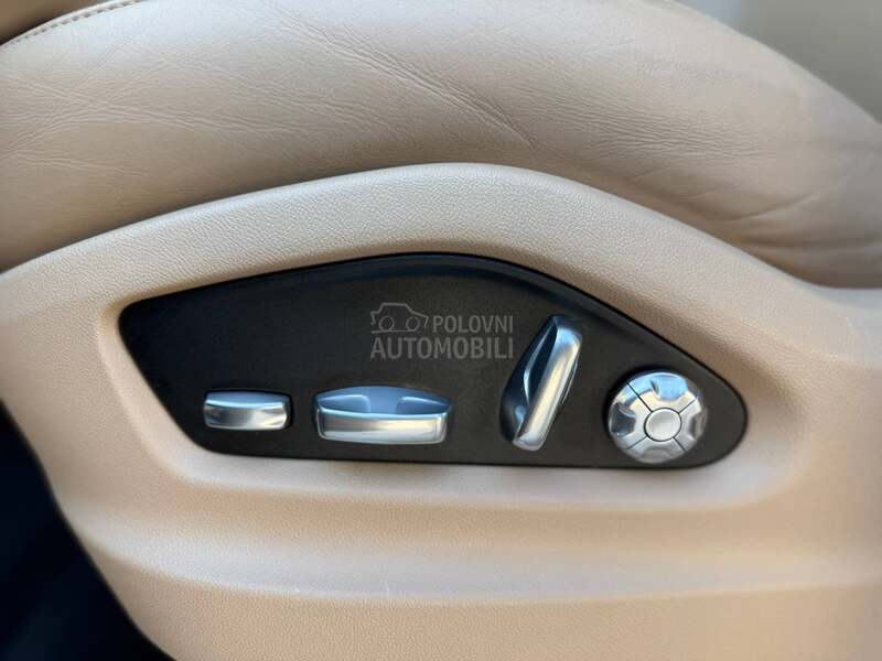 Porsche Cayenne coupe/hybrid/bose