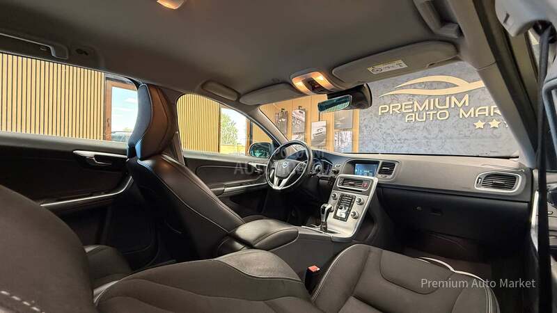 Volvo V60 //2.0 D4//MEM/FUL