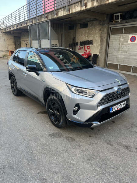 Toyota RAV 4 