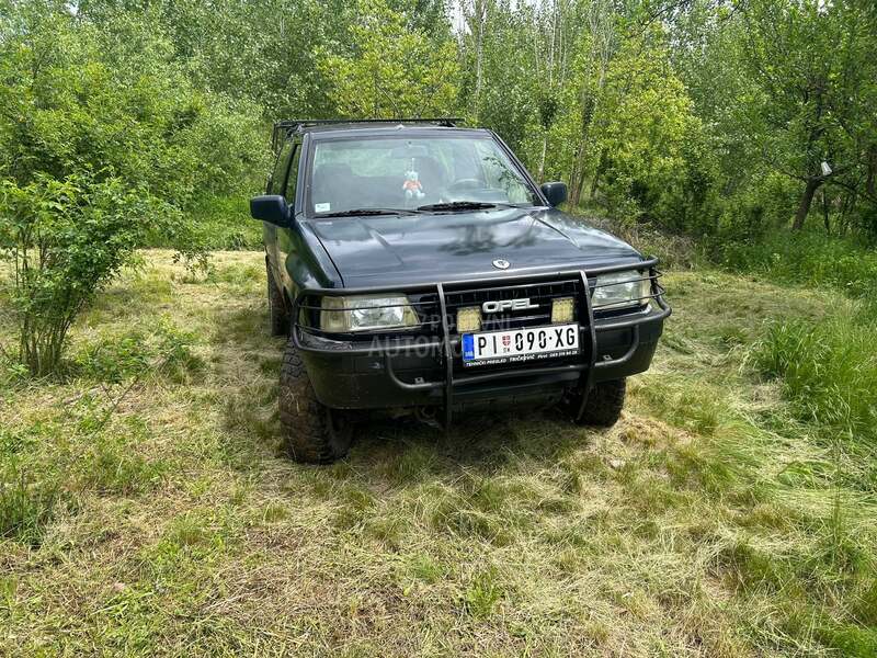 Opel Frontera Sport
