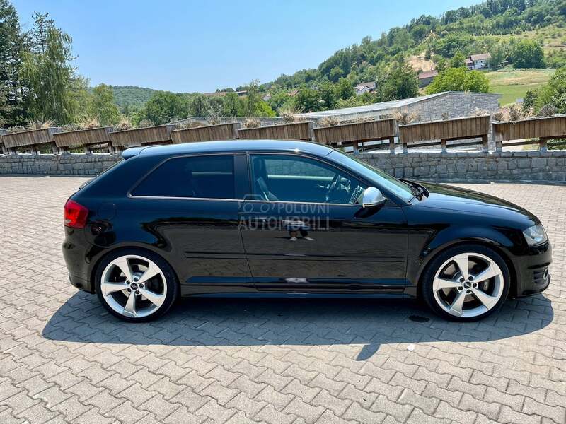 Audi S3 