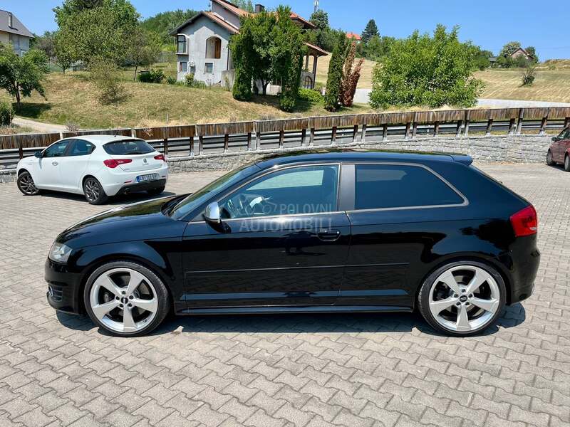 Audi S3 