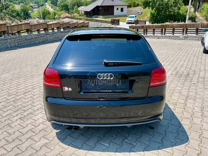 Audi S3 