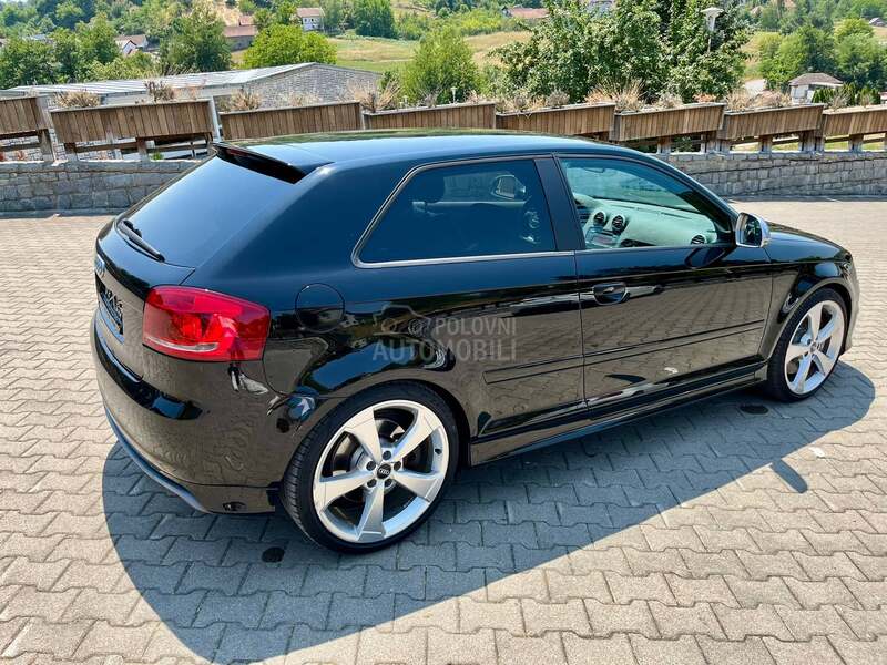 Audi S3 