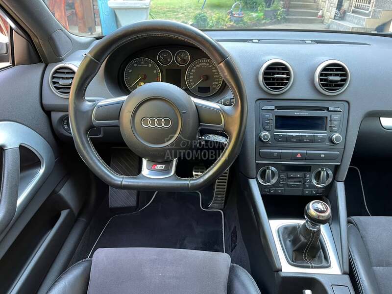 Audi S3 