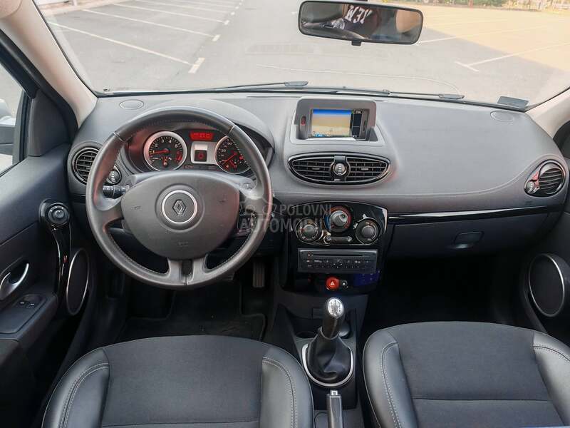 Renault Clio 1.2tce N.0.V
