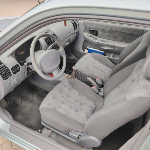Hyundai Accent reg danas