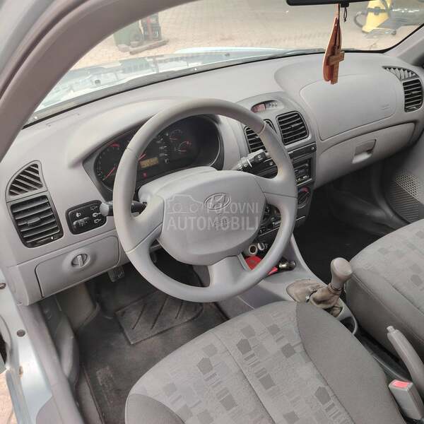 Hyundai Accent reg danas