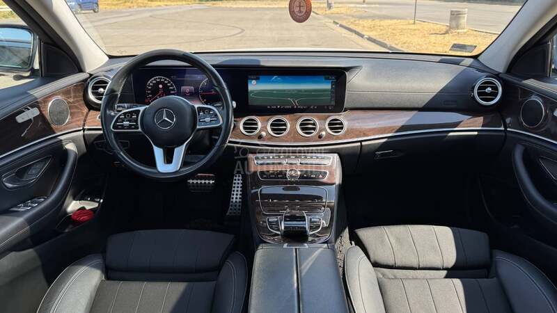 Mercedes Benz E 220 All Terrain/MB/Siber