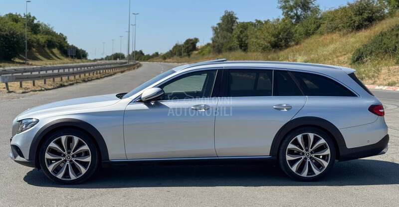 Mercedes Benz E 220 All Terrain/MB/Siber