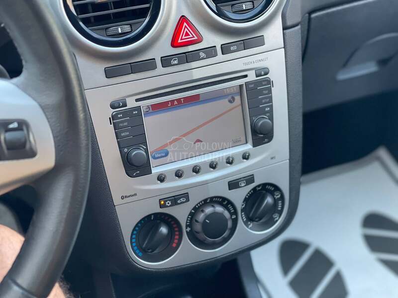 Opel Corsa D N A V I