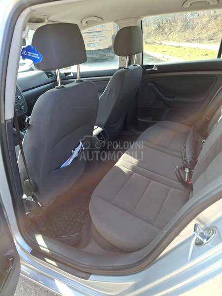 Volkswagen Golf 5 1.6 fsi