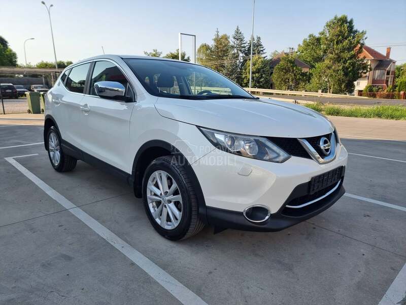 Nissan Qashqai led/kam/nav