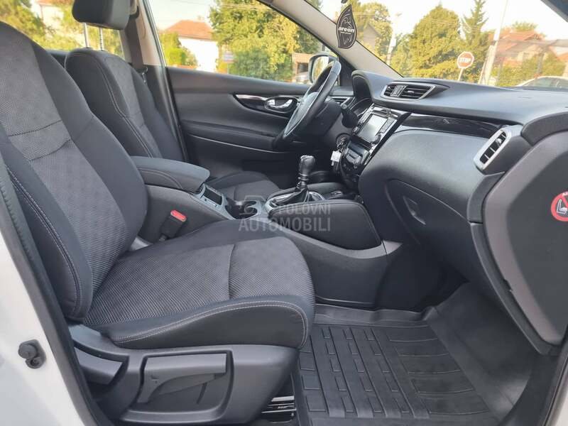 Nissan Qashqai led/kam/nav