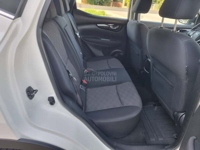 Nissan Qashqai led/kam/nav