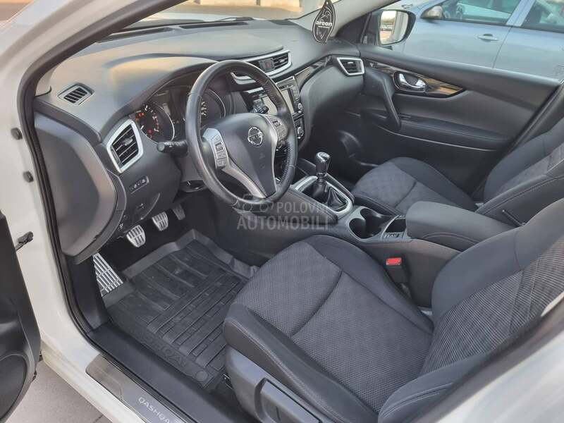 Nissan Qashqai led/kam/nav