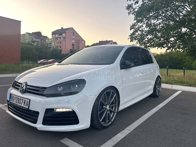Volkswagen Golf 6 R