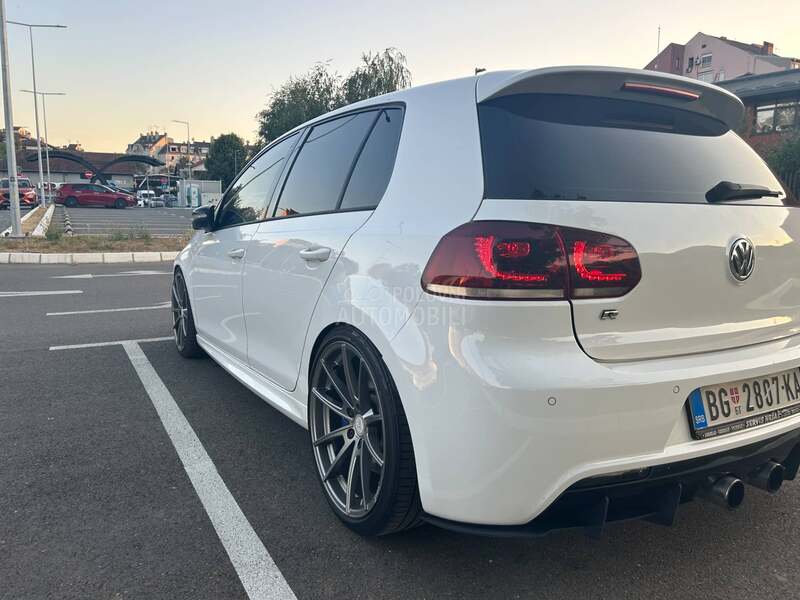 Volkswagen Golf 6 R