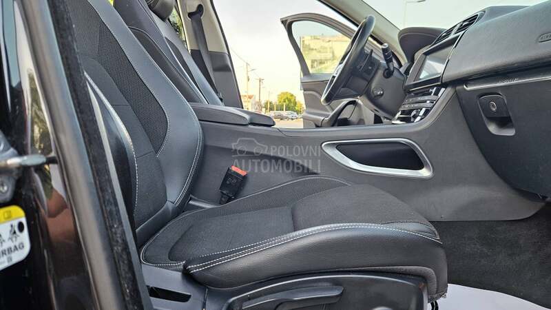Jaguar F pace 2.0D R DINAMIK