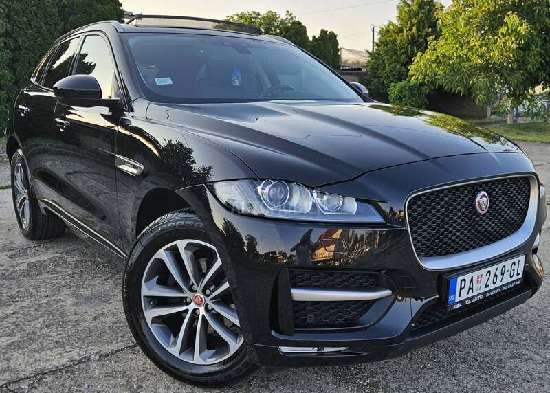 Jaguar F pace 2.0D R DINAMIK