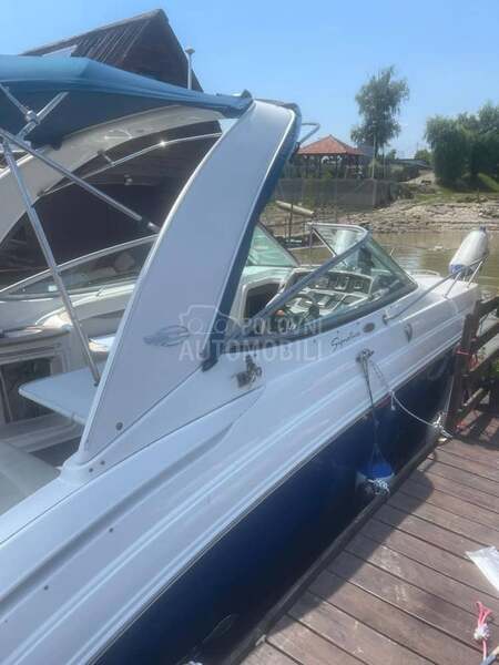 Chaparral 270 Signature