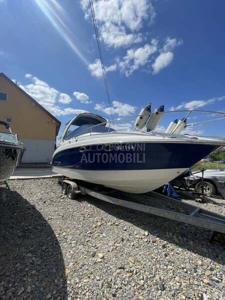 Chaparral 270 Signature