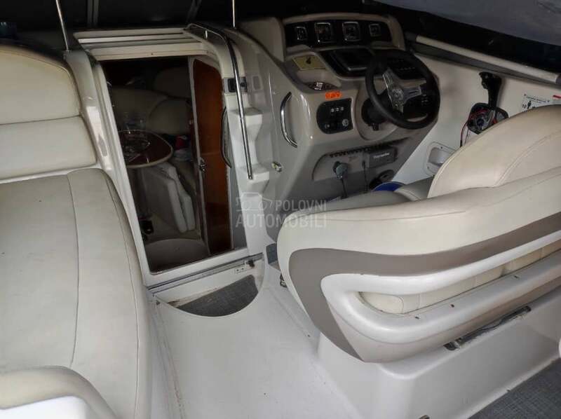 Chaparral 270 Signature
