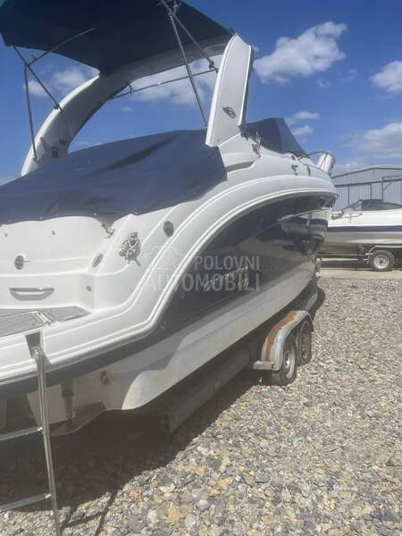 Chaparral 270 Signature