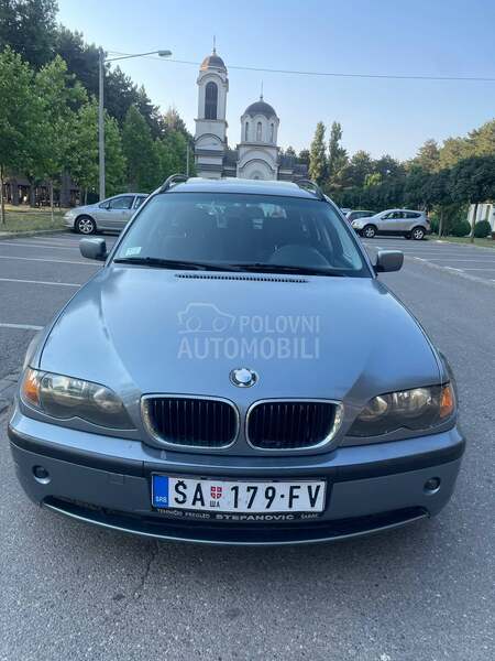 BMW 320 