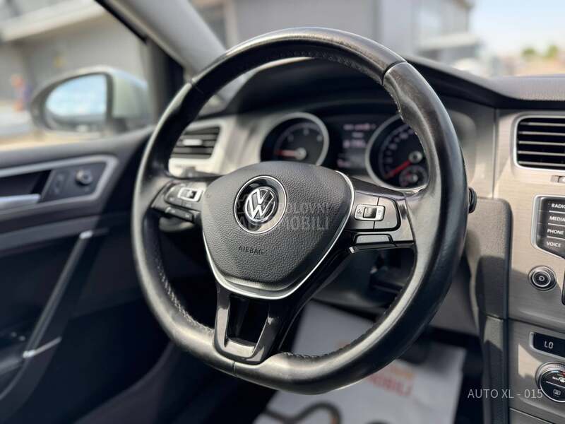 Volkswagen Golf 7 DSG/ XEN/ HIGHLINE