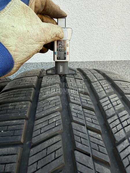 Pirelli 275/40 R20 Zimska