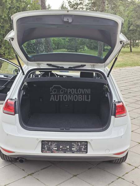 Volkswagen Golf 7 1.6 TDI BLUEMOTION