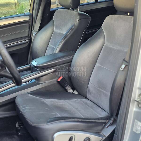 Mercedes Benz ML 320 NOOV