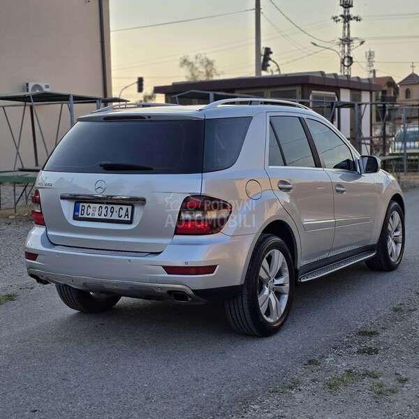 Mercedes Benz ML 320 NOOV