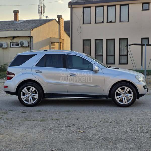 Mercedes Benz ML 320 NOOV