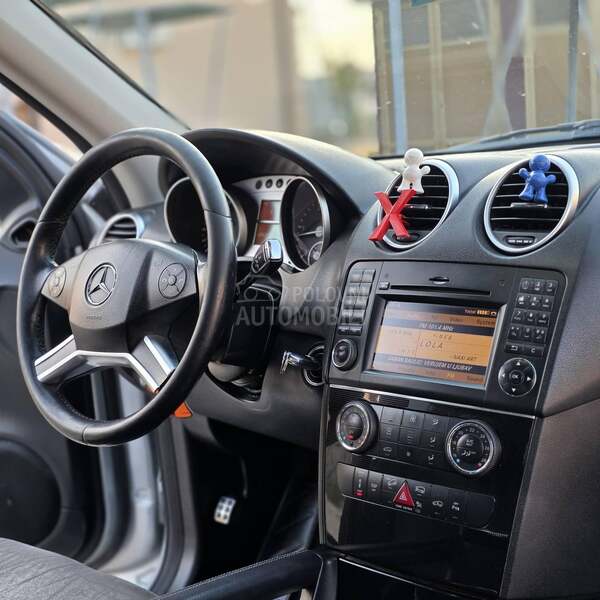 Mercedes Benz ML 320 NOOV