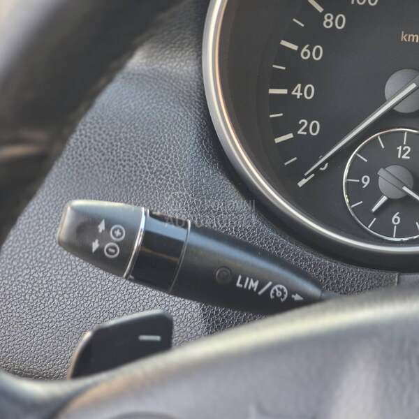 Mercedes Benz ML 320 NOOV