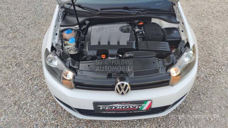 Volkswagen Golf 6 1.6 TDi /BLUEMOTION/
