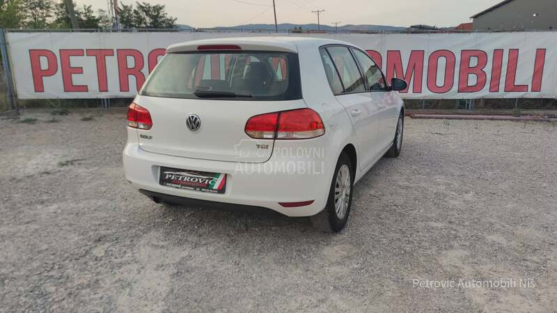 Volkswagen Golf 6 1.6 TDi /BLUEMOTION/
