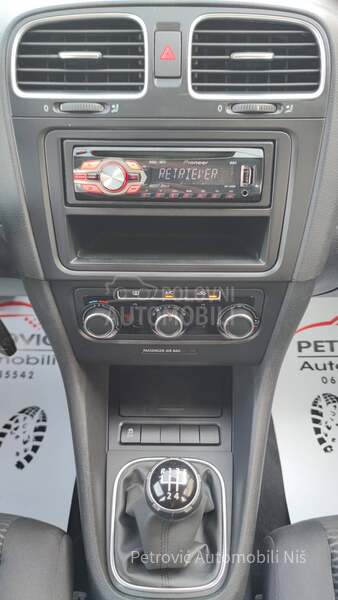 Volkswagen Golf 6 1.6 TDi /BLUEMOTION/