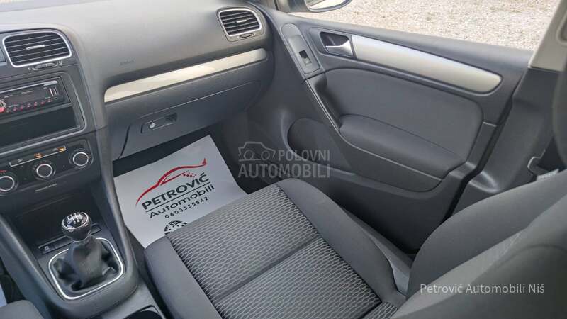 Volkswagen Golf 6 1.6 TDi /BLUEMOTION/