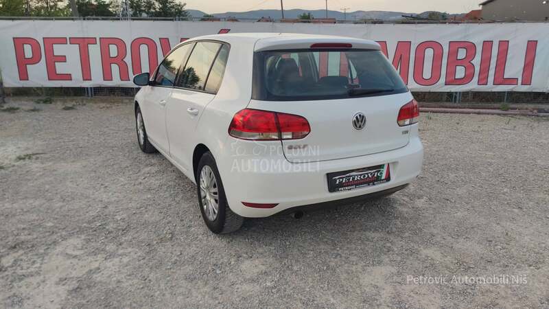 Volkswagen Golf 6 1.6 TDi /BLUEMOTION/